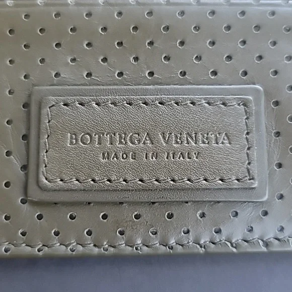 EUC Bottega Veneta Card Holder - Picture 7 of 7